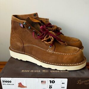 Danner Bull Run Lux in Sunstone size 10. Brand new.